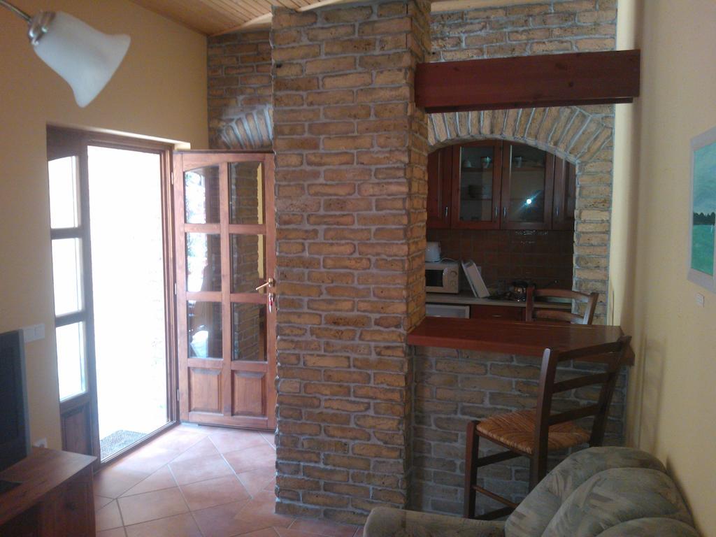 Mediterrán Apartmanház Szántód Kültér fotó