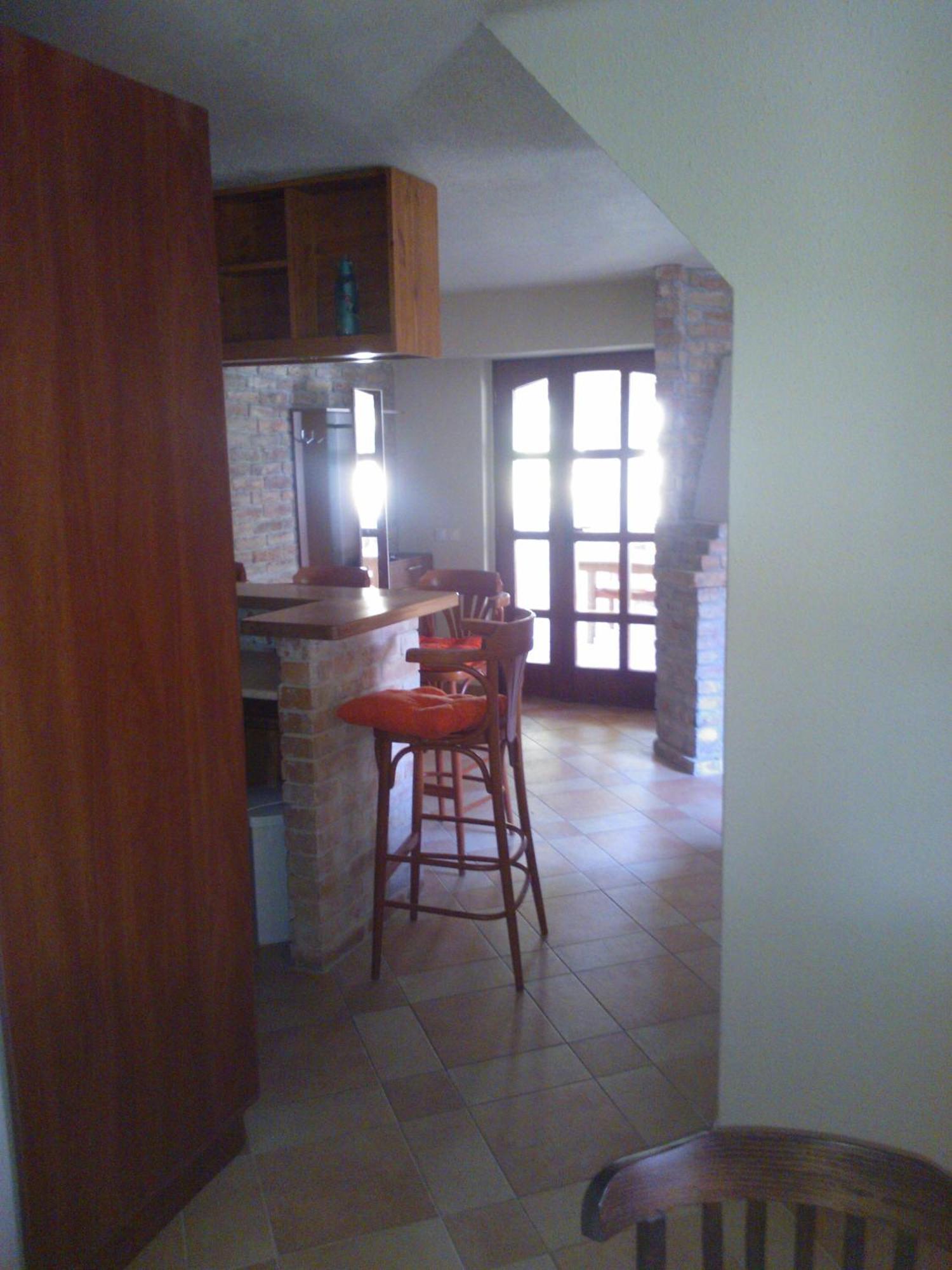 Mediterrán Apartmanház Szántód Szoba fotó